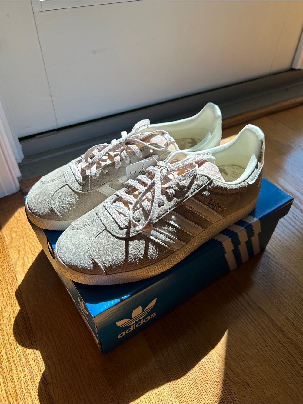 Women’s adidas Gazelle Sneakers, US 5